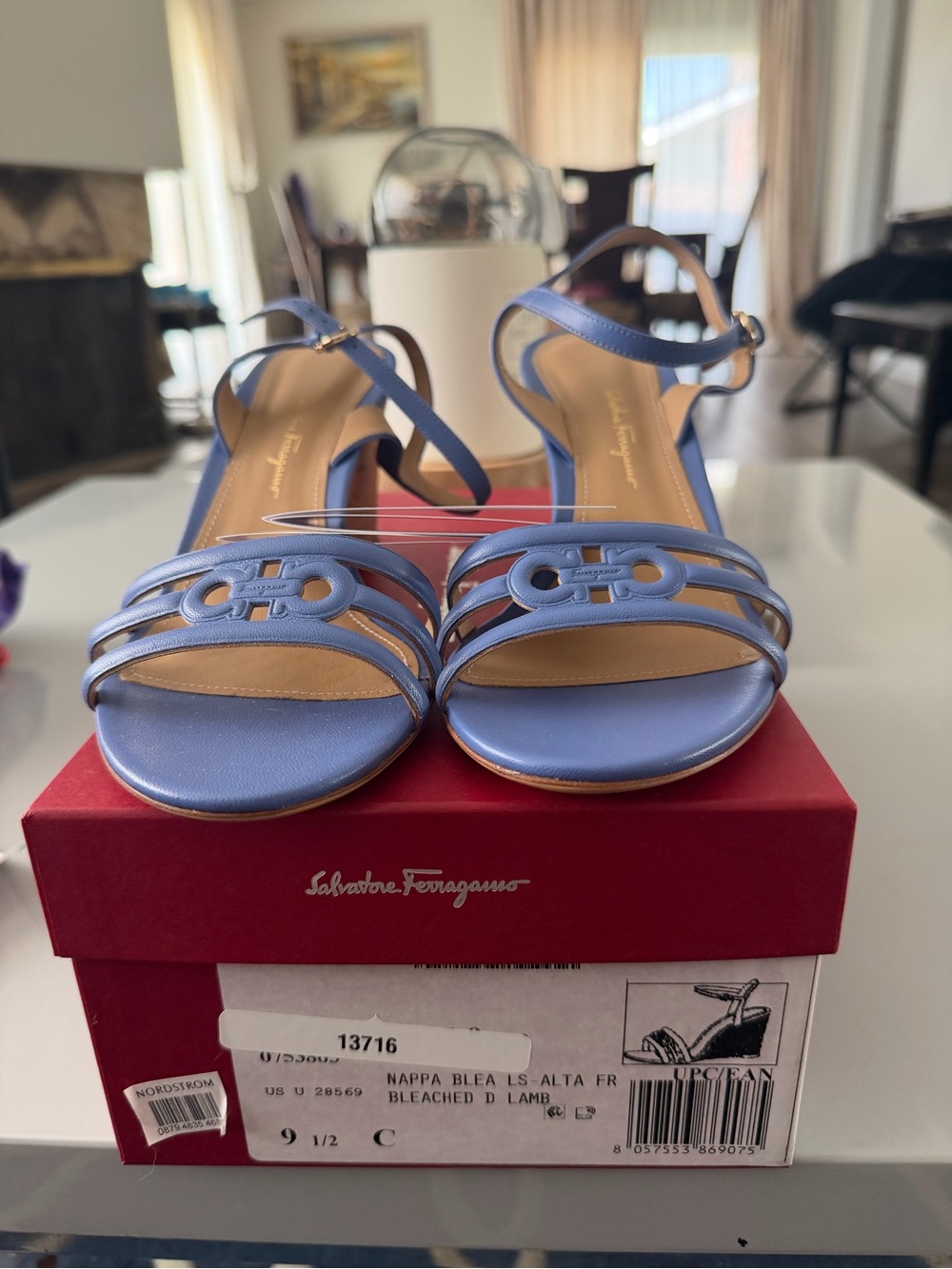 Brand New Salvatore Ferragamo Lavender Blue Leather Gancini-Strap Sandals, Sz9.5 - Picture 6 of 7